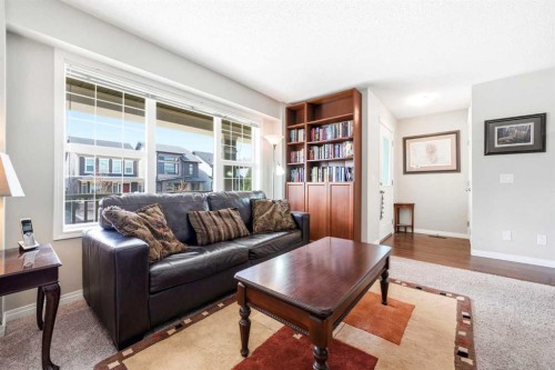 117 Copperpond Parade Se, Calgary, AB - Indoor Photo Showing Living Room
