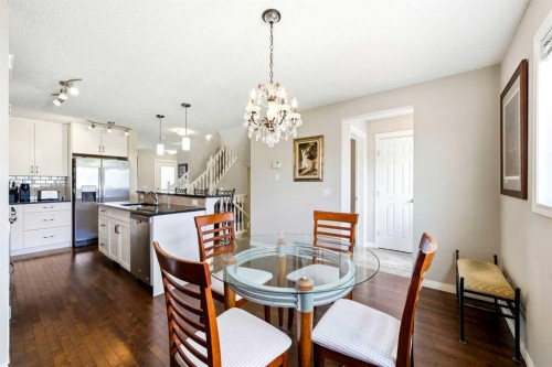 117 Copperpond Parade Se, Calgary, AB - Indoor Photo Showing Dining Room