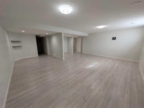 54 Seton Manor Se, Calgary, AB - Indoor