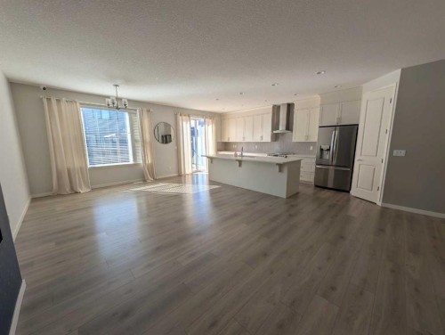 54 Seton Manor Se, Calgary, AB - Indoor Photo Showing Other Room