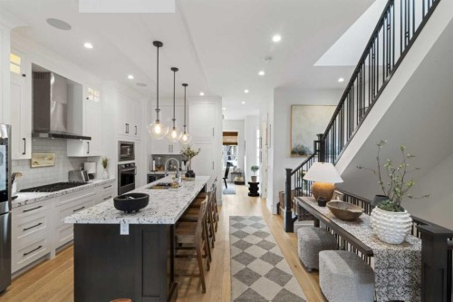 2012 49 Avenue Sw, Calgary, AB - Indoor Photo Showing Kitchen With Upgraded Kitchen