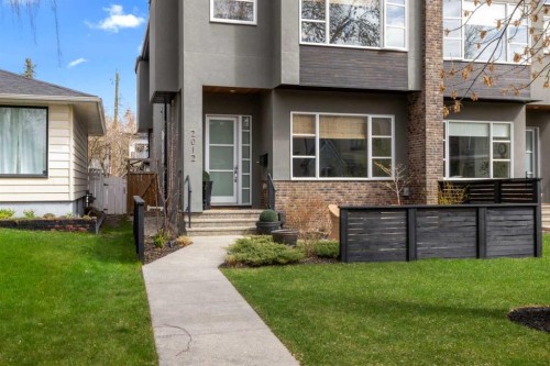 2012 49 Avenue Sw, Calgary, AB - Outdoor With Facade