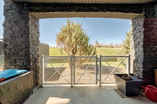 116-1005A Westmount Drive, Strathmore, AB - Outdoor