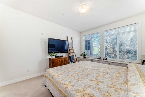 116-1005A Westmount Drive, Strathmore, AB - Indoor Photo Showing Bedroom