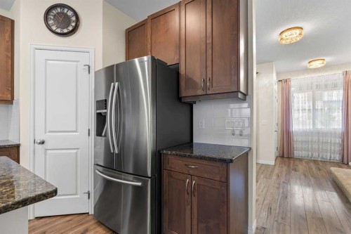 1545 Legacy Circle Se, Calgary, AB - Indoor Photo Showing Kitchen