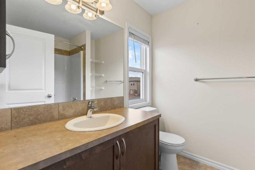 1545 Legacy Circle Se, Calgary, AB - Indoor Photo Showing Bathroom
