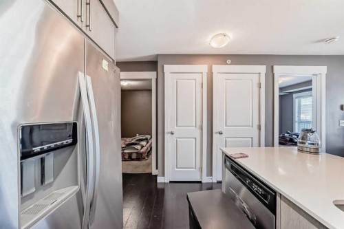 6409-302 Skyview Ranch Drive Ne, Calgary, AB - Indoor Photo Showing Kitchen