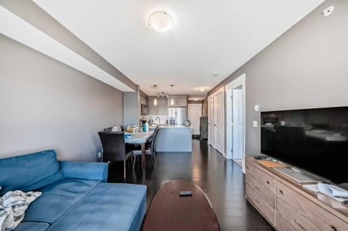 6409-302 Skyview Ranch Drive Ne, Calgary, AB - Indoor Photo Showing Living Room