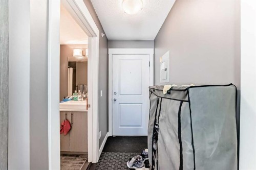 6409-302 Skyview Ranch Drive Ne, Calgary, AB - Indoor Photo Showing Other Room