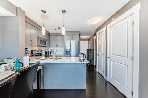 6409-302 Skyview Ranch Drive Ne, Calgary, AB - Indoor Photo Showing Kitchen With Stainless Steel Kitchen With Upgraded Kitchen
