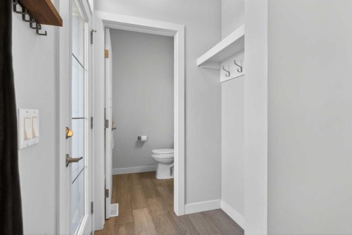 394 Sundown Road, Cochrane, AB - Indoor