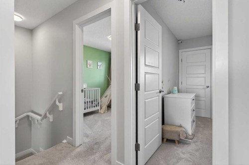 394 Sundown Road, Cochrane, AB - Indoor Photo Showing Other Room