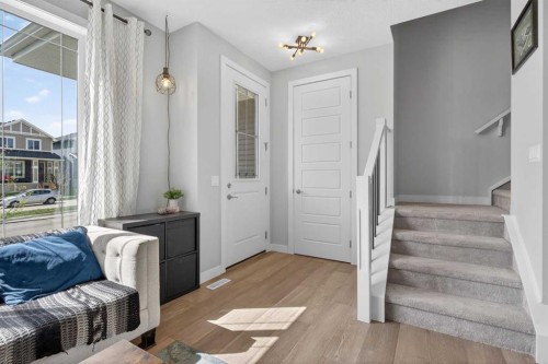 394 Sundown Road, Cochrane, AB - Indoor Photo Showing Other Room