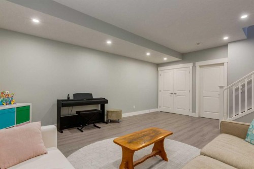 76 Dieppe Drive Sw, Calgary, AB - Indoor