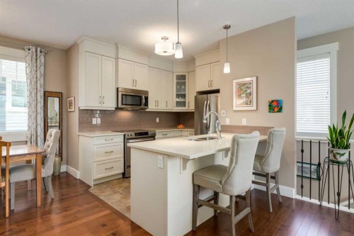 76 Dieppe Drive Sw, Calgary, AB - Indoor Photo Showing Kitchen With Stainless Steel Kitchen With Double Sink With Upgraded Kitchen