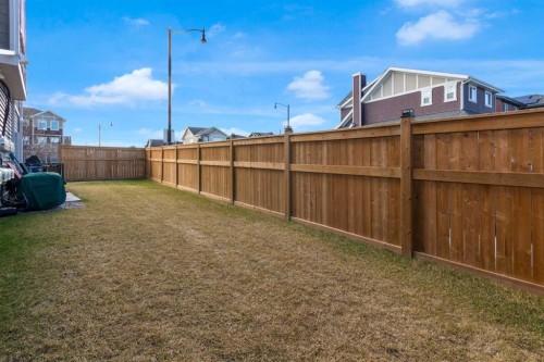 216 Sundown Road, Cochrane, AB - Outdoor