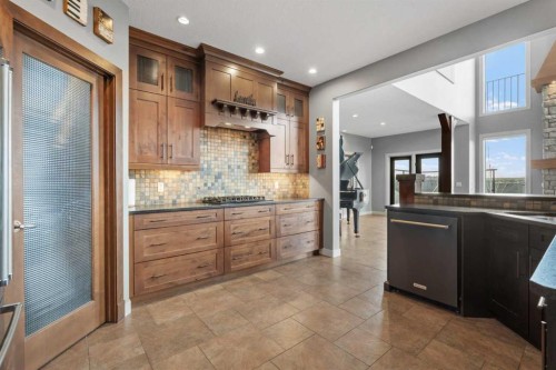88 Crestridge Way Sw, Calgary, AB - Indoor Photo Showing Kitchen With Upgraded Kitchen
