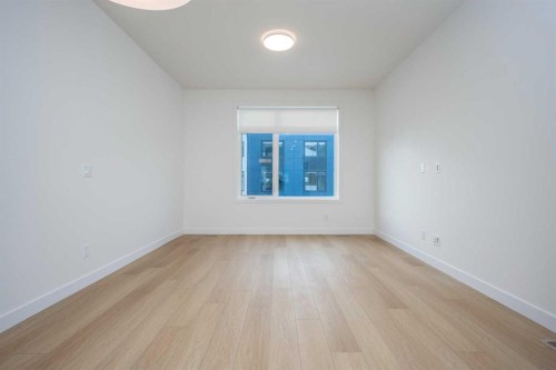 302-8535 19 Avenue Se, Calgary, AB - Indoor Photo Showing Other Room