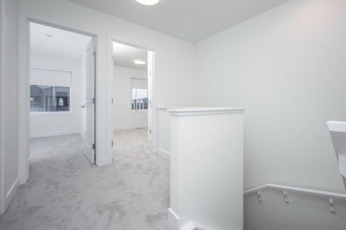 302-8535 19 Avenue Se, Calgary, AB - Indoor Photo Showing Other Room