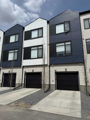 302-8535 19 Avenue Se, Calgary, AB - Outdoor
