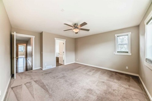 210 Stonemere Green, Chestermere, AB - Indoor Photo Showing Other Room