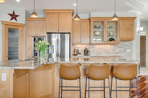 168 West Creek Landing, Chestermere, AB - Indoor Photo Showing Kitchen With Upgraded Kitchen
