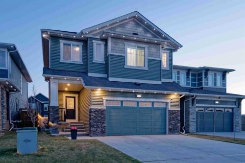 1595 Baywater Street SW Airdrie, AB T4B 5K6