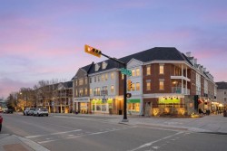 116-2233 34 Avenue SW Calgary, AB T2T 6N2