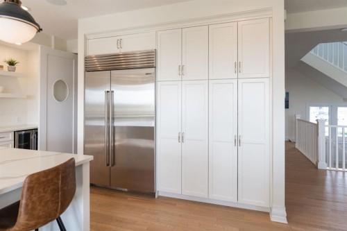103 Brome Bend, Rural Rocky View County, AB - Indoor Photo Showing Kitchen