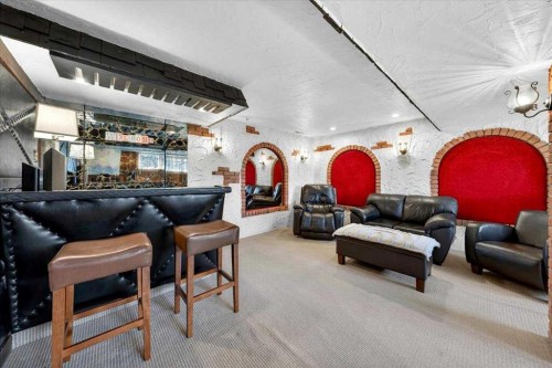 332 Whitney Crescent Se, Calgary, AB - Indoor