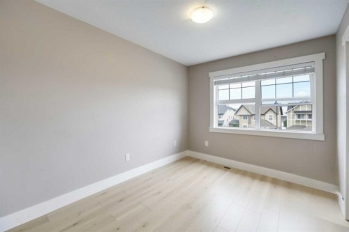 57 Sherwood Terrace Nw, Calgary, AB - Indoor Photo Showing Other Room