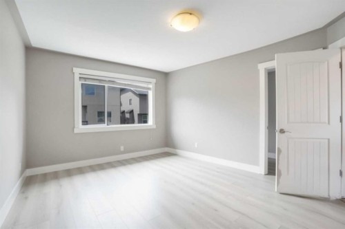 57 Sherwood Terrace Nw, Calgary, AB - Indoor Photo Showing Other Room