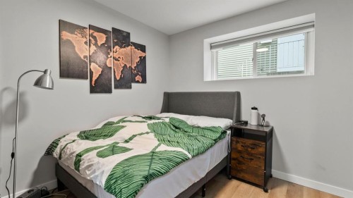 2416 Woodview Drive Sw, Calgary, AB - Indoor Photo Showing Bedroom