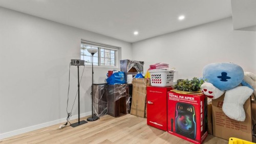 2416 Woodview Drive Sw, Calgary, AB - Indoor