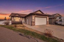 64 ISBISTER Close Red Deer, AB T4R 0B9
