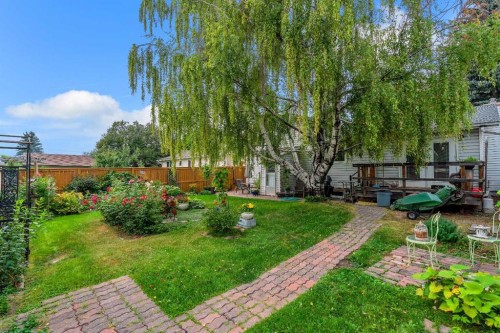 4623 31 Avenue Ne, Calgary, AB - Outdoor