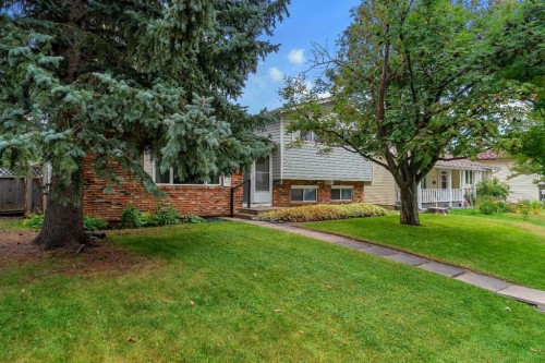 4623 31 Avenue Ne, Calgary, AB - Outdoor