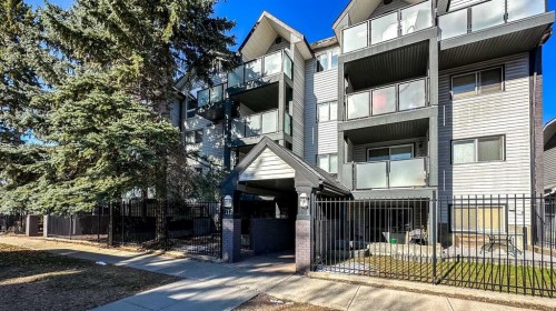 402-717 4A Street NE Calgary, AB T2E 3W1