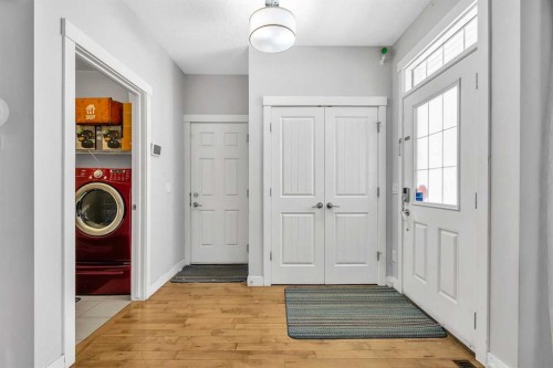 172 Sherwood Square Nw, Calgary, AB - Indoor Photo Showing Other Room