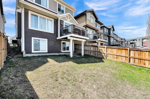 172 Sherwood Square Nw, Calgary, AB - Outdoor