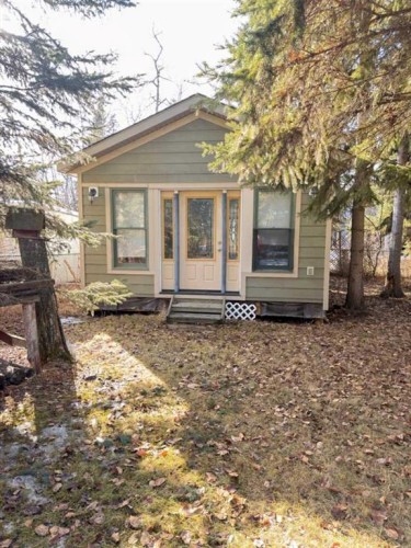 2 Hummingbird Lane, Half Moon Bay, AB - Outdoor