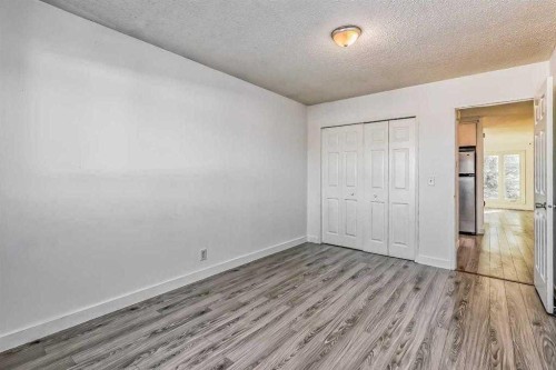 39 Bermuda Drive, Calgary, AB 