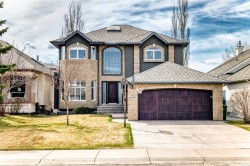 1416 Strathcona Drive SW Calgary, AB T3H 4L1