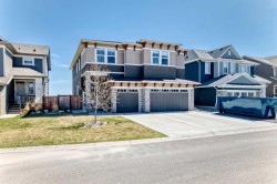114 KINNIBURGH Road Chestermere, AB T1X 0S5