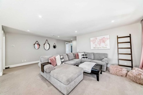 114 Kinniburgh Road, Chestermere, AB - Indoor Photo Showing Living Room