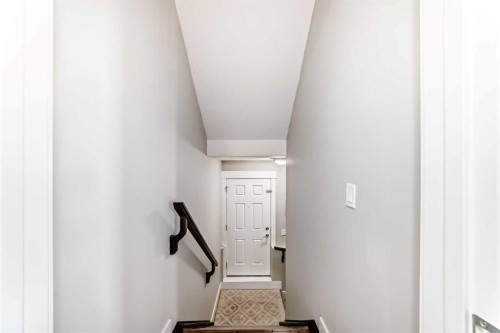 114 Kinniburgh Road, Chestermere, AB - Indoor Photo Showing Other Room