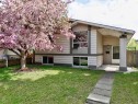 27 Dovely Way Se, Calgary, AB 