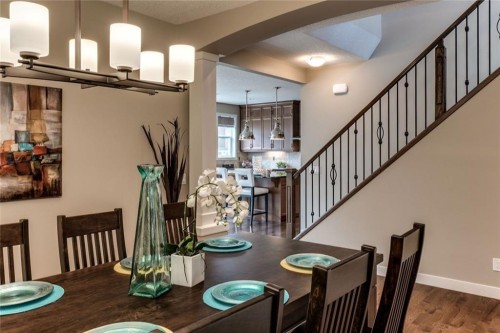 19 Aspen Acres Road Sw, Calgary, AB - Indoor Photo Showing Dining Room