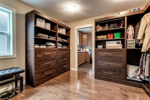 19 Aspen Acres Road Sw, Calgary, AB - Indoor