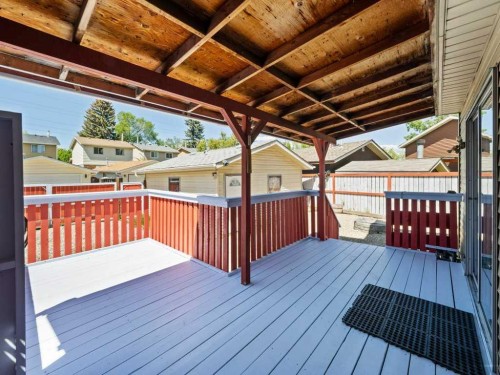 143 Erin Mount Place Se, Calgary, AB - Outdoor With Deck Patio Veranda With Exterior